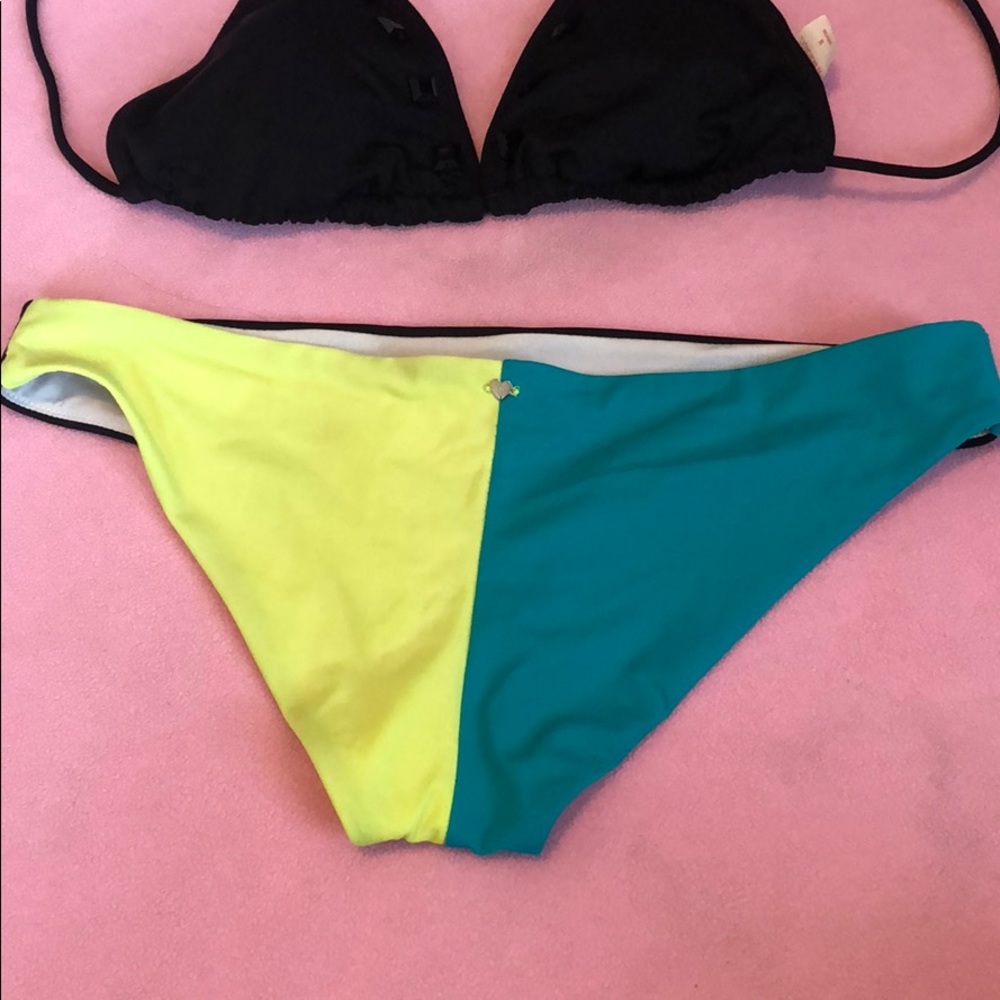 ๐ bikini set ๐ - Picture 3 of 8